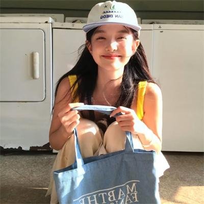 如此美丽的小沙滩